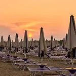 Enjoy Your Only 100mt From The Sea - Beahost * Bibione