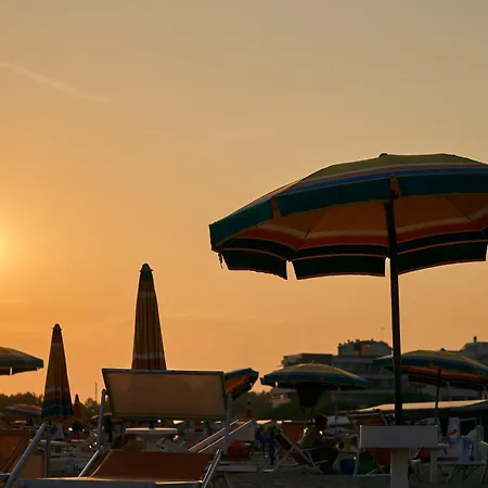 Enjoy Your Only 100mt From The Sea - Beahost * Μπιμπιόνε