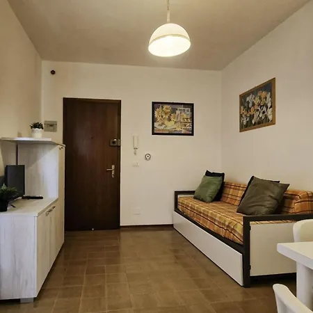 公寓 Enjoy Your Only 100m From The Sea - Beahost 比比翁