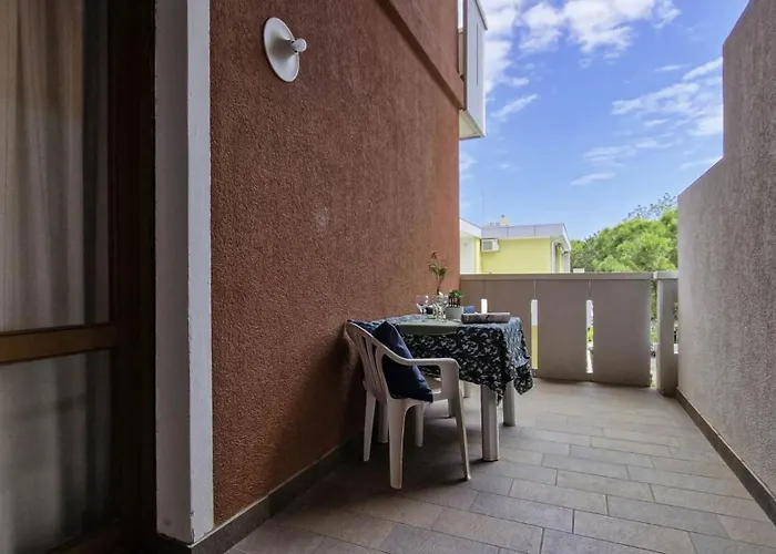 Enjoy Your Only 100mt From The Sea - Beahost Apartment *